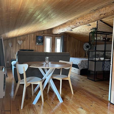 Sublime Studio De Caractere ,50 M2 Climatise . Montlaur-en-Diois Exterior foto